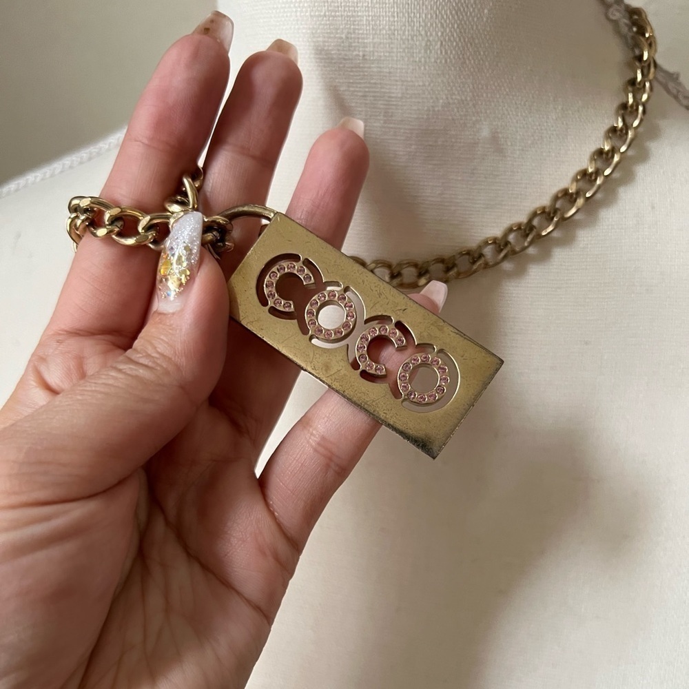 CHANEL Vintage Pink Crystal COCO Dog Tag Necklace - Picture 2 of 7
